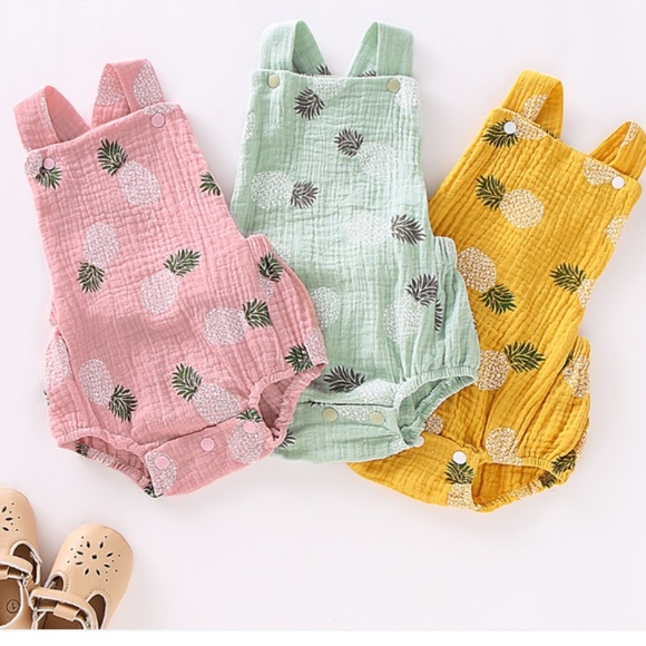 🎉✨HPx2🎉✨Baby Suspender Bodysuit - Picture 7 of 9